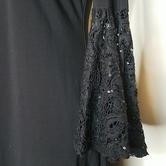 Polyester and spandex dress with lace and sequins - Picture 2 of 4